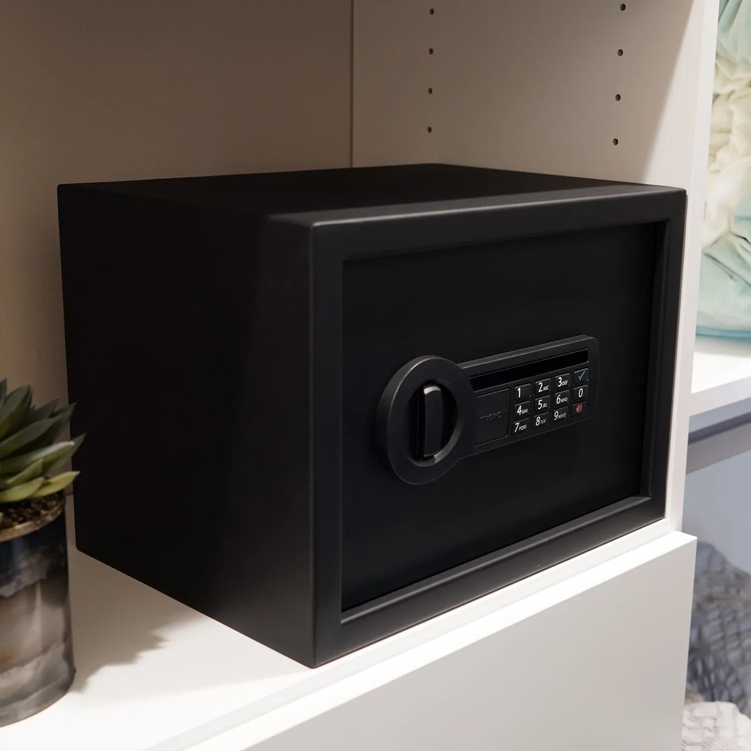 Stack-On Personal Safe with Electronic Lock
